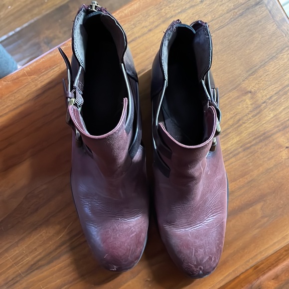 Isola booties. 8.5 - Picture 2 of 4